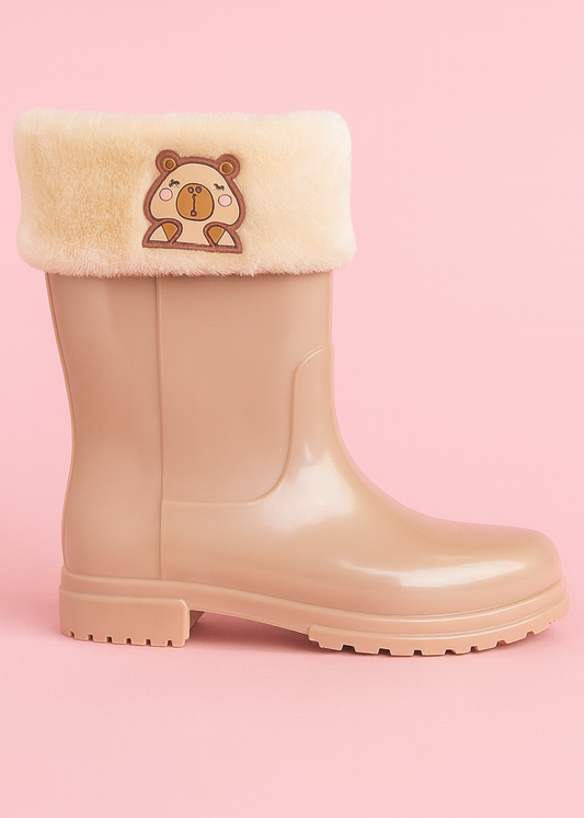 Hanna Capibara Fur Arena