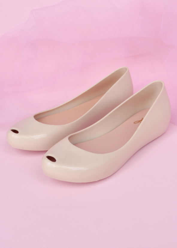 Gabriela Beige