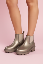 Botines Charlotte en PVC silueta Chelsea