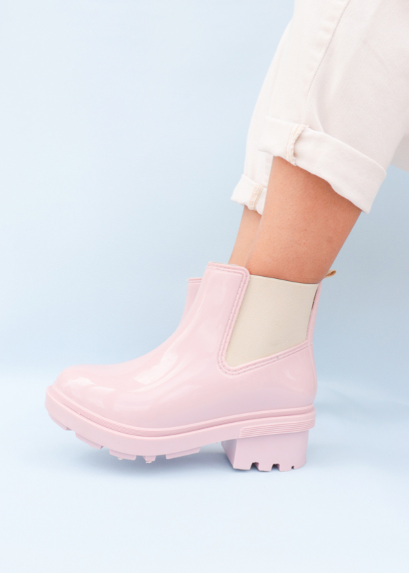 Botines Charlotte en PVC silueta Chelsea