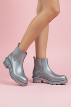 Botines Charlotte en PVC silueta Chelsea